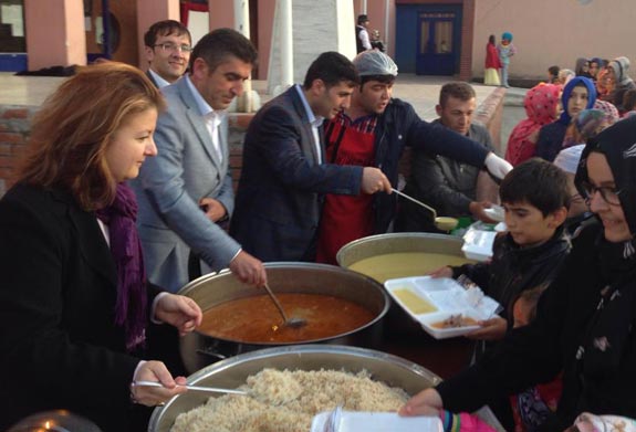 Yaz-Kuran-kursu-ogrencileri-iftarda-bulustu-2