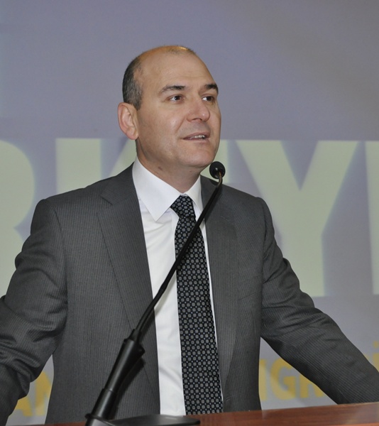 soylu-.i.2