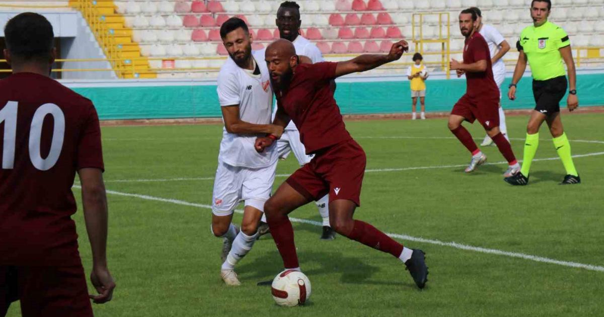 boluspor-bandirmaspor-ile-berabere-kaldi-keSFd3n1.jpg