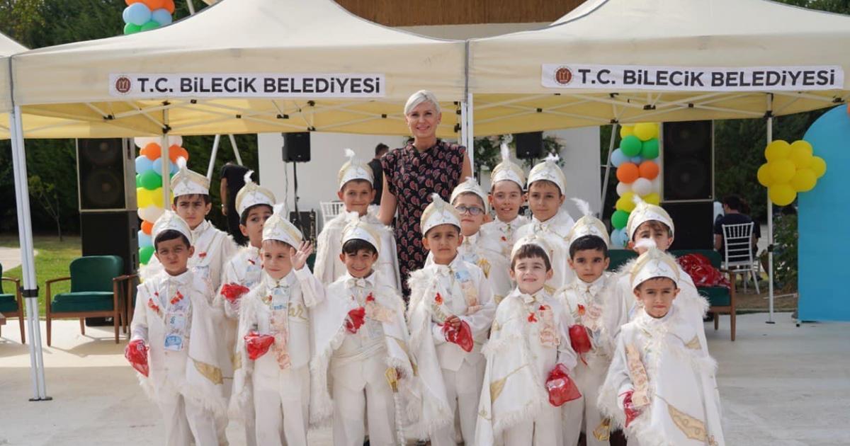 bilecikte toplu sunnet soleni duzenlendi 9TUIQ4qk.jpg