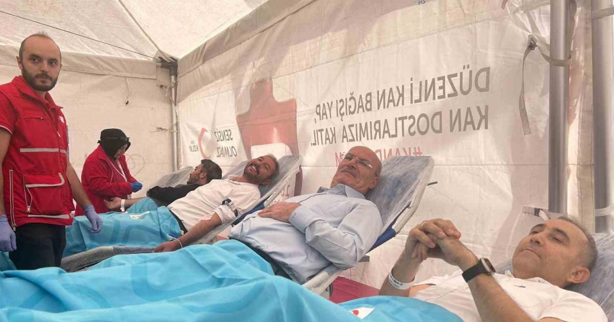 ankarali is adamlarindan kan aldilar zrFr3rAR.jpg