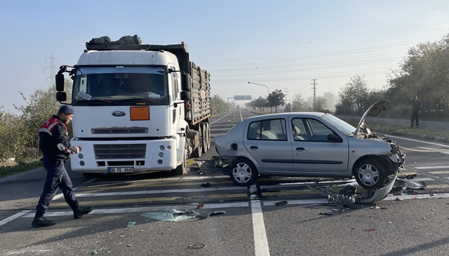 Bolu'da sis zincirleme trafik kazasına neden oldu