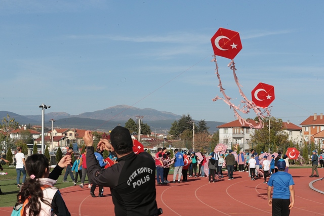 Bolu'da uçurtma festivali düzenlendi