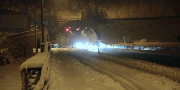 Bolu'da kar yağışı etkili oluyor