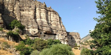 Bolu Seben Kaya Evleri Solaklar Kaya Evleri