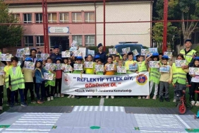 bilecikte jandarmadan ogrencilere trafik guvenligi egitimi verildi tCfwhk7H.jpg