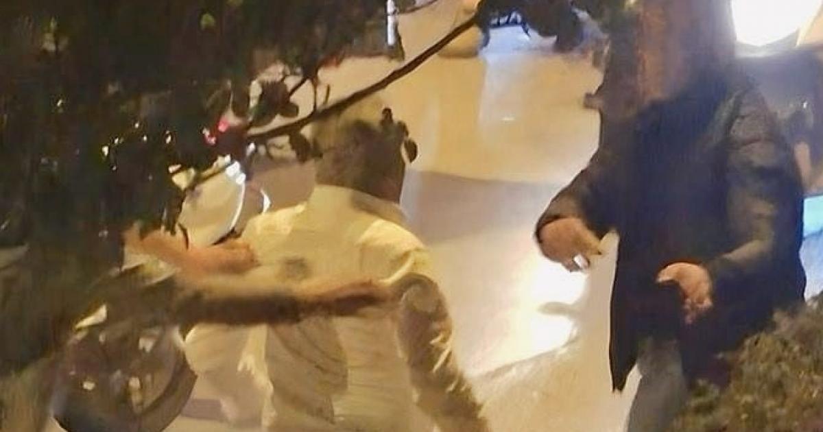 cankirida silahli kavga o anlar kameraya yansidi QIjxWEct.jpg