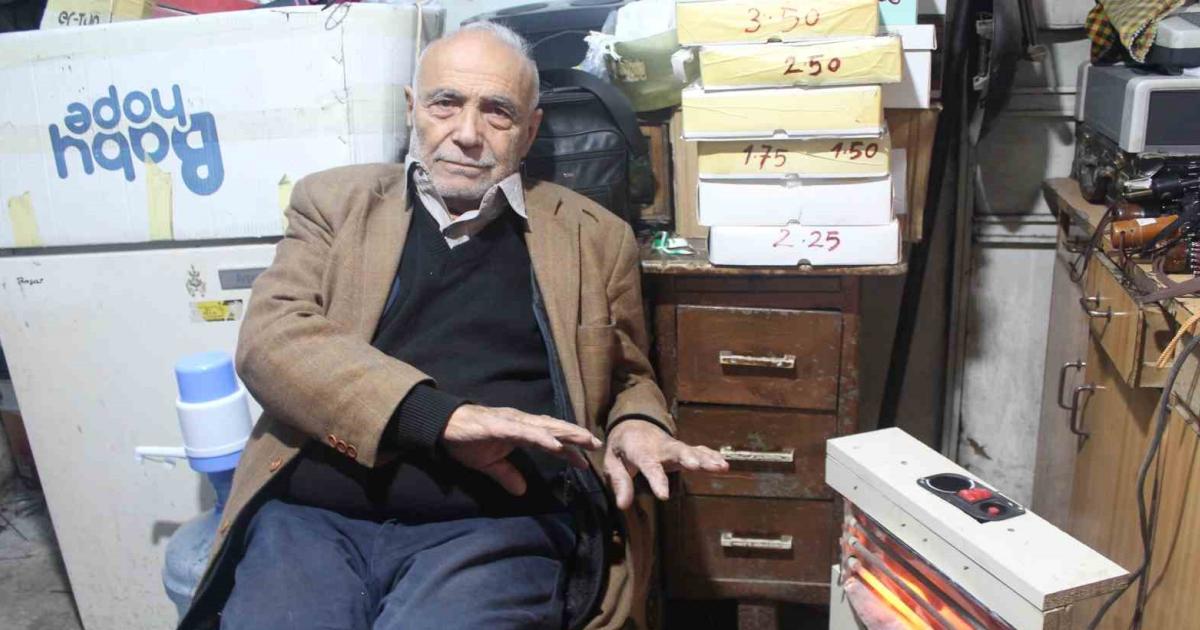 eskisehir esnafi ekmeginin pesinde zorluklarla mucadele ediyor vGFIjph8.jpg