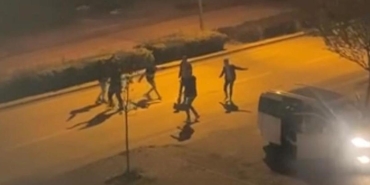 eskisehirde ciftetelli oynayan gencler doyasiya eglendi nuQ1EqEM.jpg