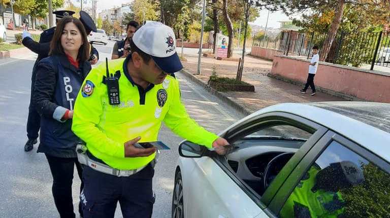 gerede polis çevirme