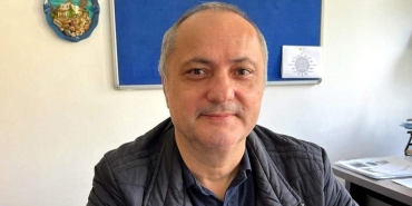 karadenize dikkat suya girenler yandi QSFDTXWG.jpg