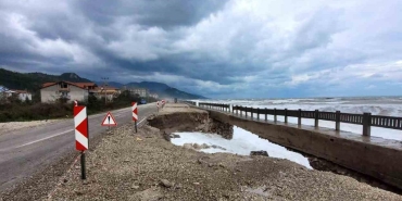 kastamonu felaketi yasadi 3 tekne batti yB9ejuX6.jpg