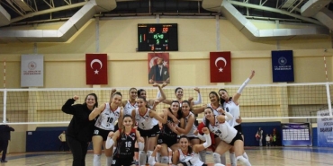 melek baskan her zaman sizinleyiz kizlar a8rmsSq9.jpg