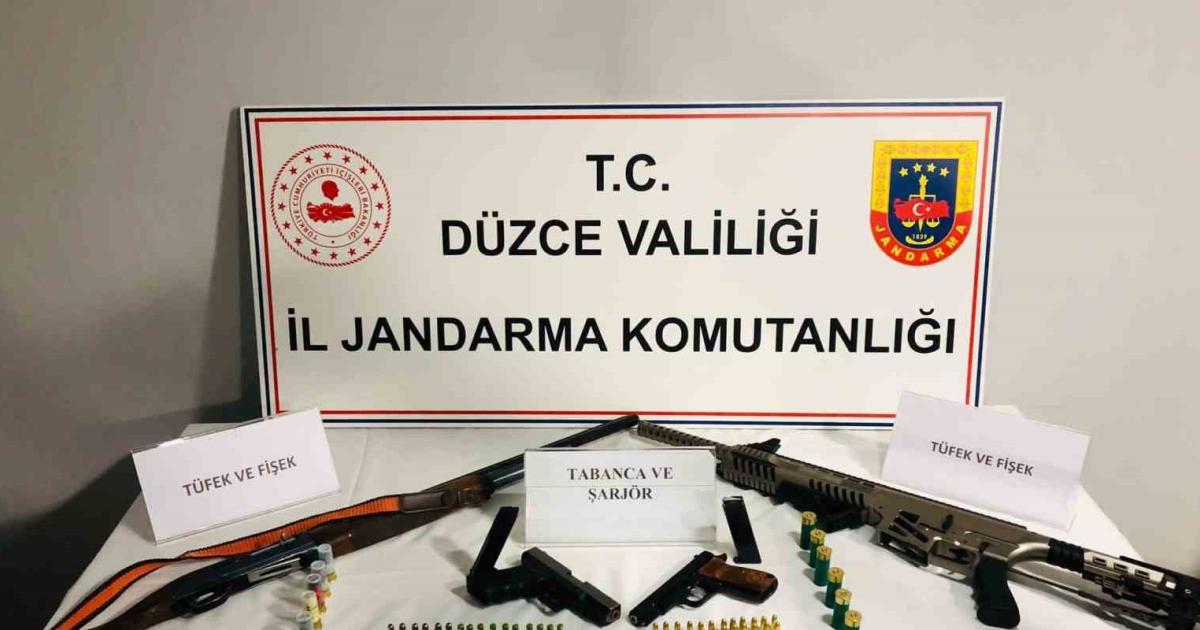 resmen cephanelik yakalandi duzcede buyuk operasyon jkBK7uyk.jpg