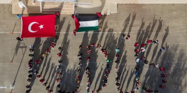 sakaryada ogrencilerden filistine destek koreografisi WKTVSewF.jpg