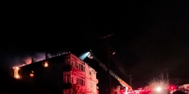 sakaryanin ilcesinde cati yangini kieBl88E.jpg