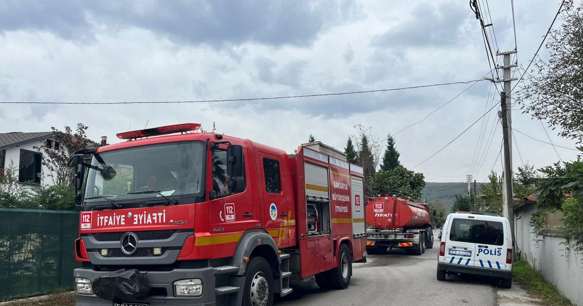 sakaryanin o ilcesinde atolye yangini cikti VbNKJNBV.jpg