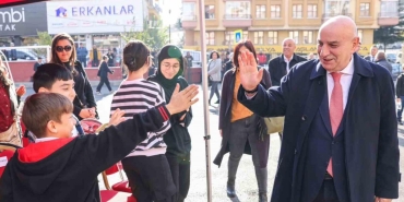 turgut baskan atiklari azaltalim dogamizi koruyalim yr8MvUcd.jpg