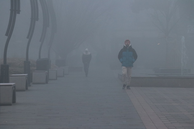 Bolu kent merkezinde sis etkili oldu