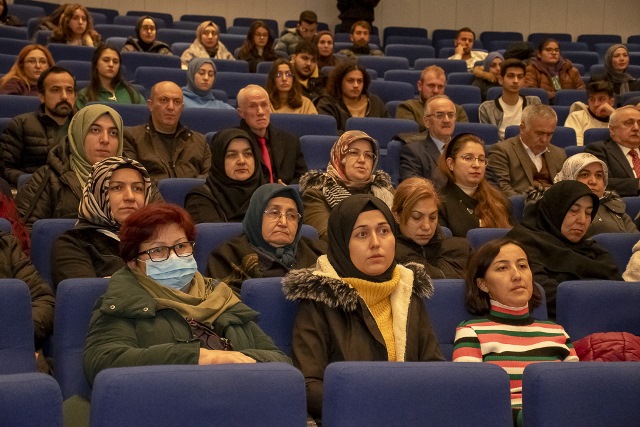 BAİBÜ'deki anne akademik personel, eğitimlerle iklim değişikliğine karşı bilinçleniyor