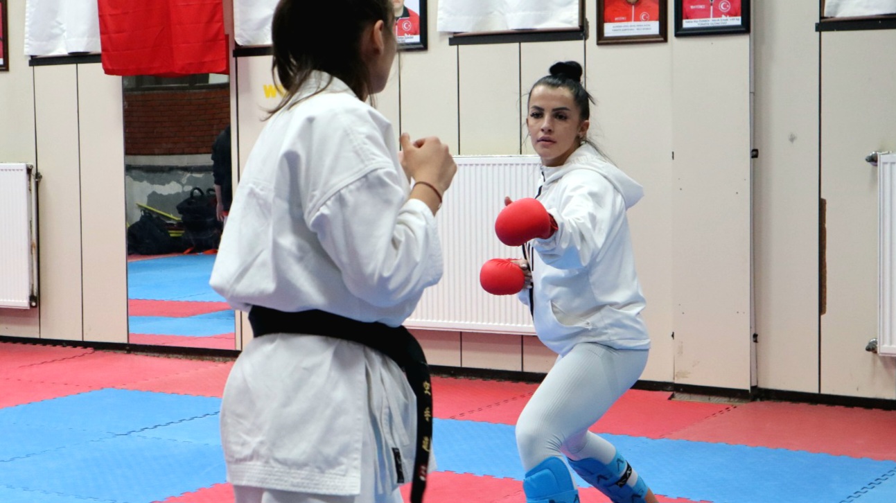 Mia Greta Zorko Karate 2