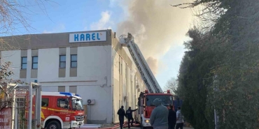 ankara sincanda yangin fabrika alev aldi CjJEZ3Rw.jpg