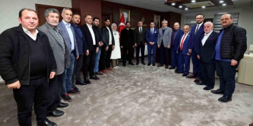 baskan buyukakin hemsehri derneklerinden bunu istedi RXOkLB51.jpg