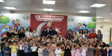 bilecikin ilcesinde toplu dogum gunu partisi duzenlendi tSJ7QIWO.jpg