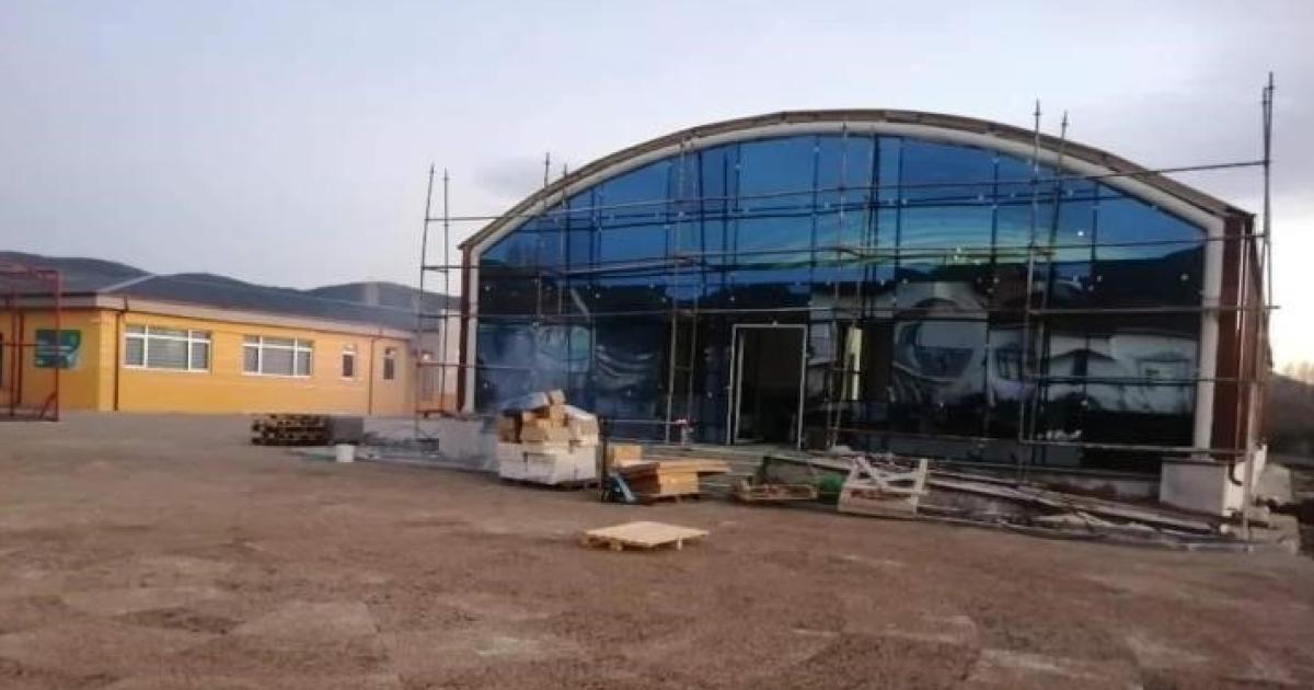 bilecikin ilcesine yapilan spor kompleksinde sona geliniyor viplLqKT.jpg