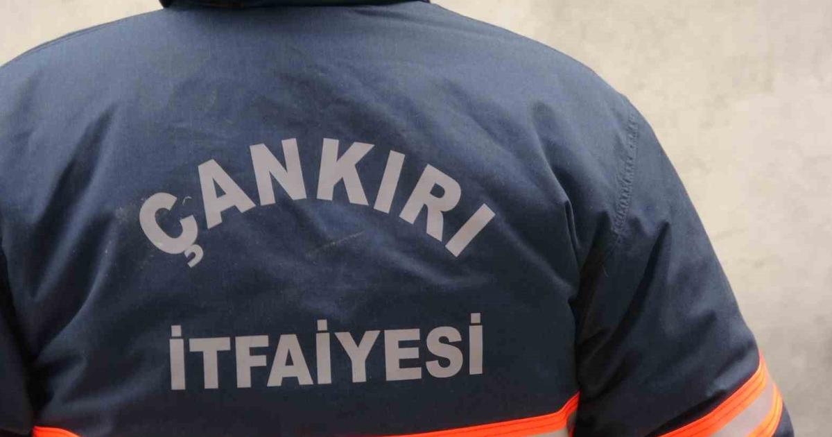 cankiri itfaiyesi onlarca yangina mudahale etti Ekm8zcpD.jpg