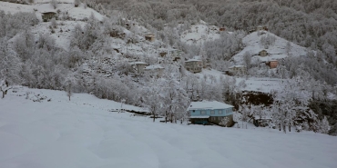 dogu karadenizi kar vurdu yuzlerce yere ulasim saglanamiyor xuYhzYn4.jpg