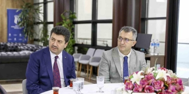 sakarya fikir sofrasinda enteresan seyler konusuldu jtFYExjT.jpg