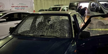 sakaryada eski erkek arkadas dehseti ici dolu otomobili kursuna dizdi E1ACzS9b.jpg