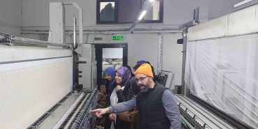 sakaryada ogrenciler brode kumasini inceledi njGuMaOL.jpg