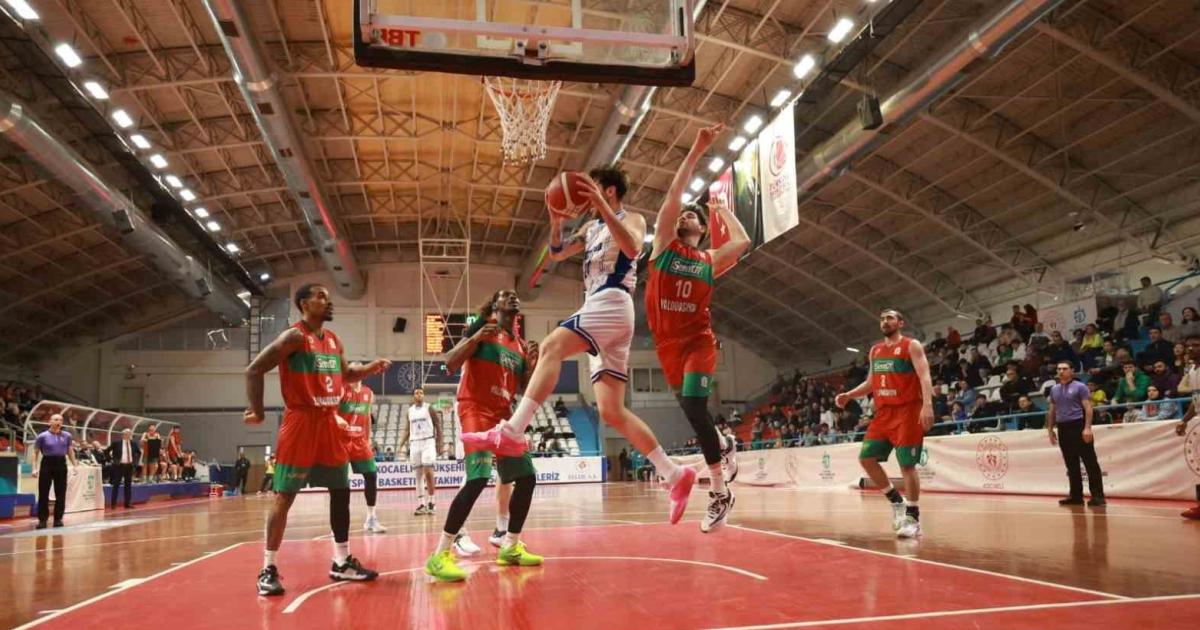 tbl kocaeli bsb kagitspor 87 semt77 yalovaspor 96 bWv9ZZFY.jpg