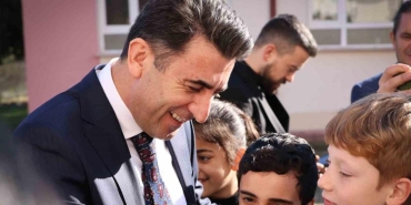 velileri ogrencileri mujdeli haberle sevindirdi LYD1363X.jpg