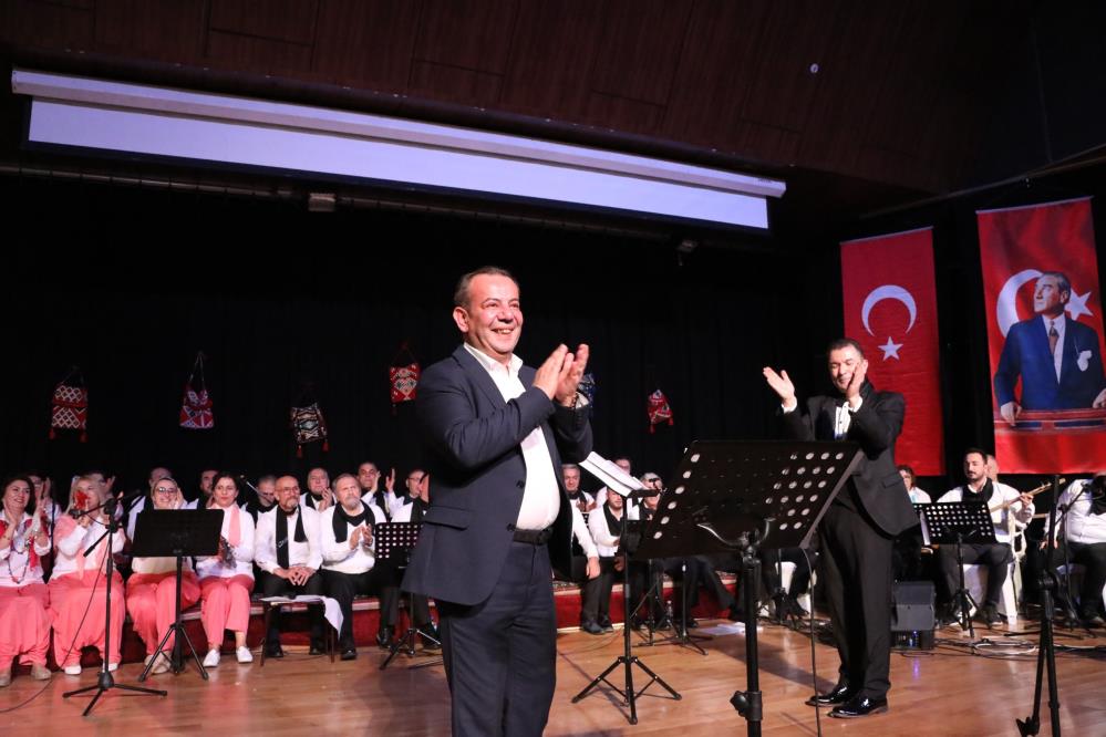 Tanju Özcan Konser