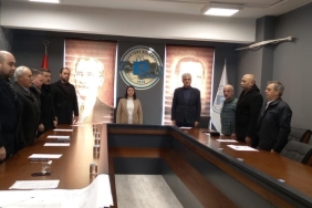 bilecikte belediye meclisinde depremde vefat edenler anildi HSJGZQCT.jpg