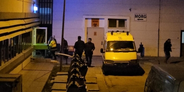 corumda evinin onunde rahatsizlanan kisi hastanede oldu KUrexfnE.jpg