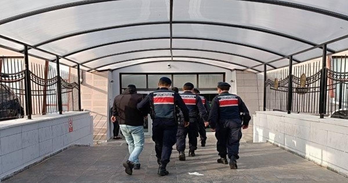 eskisehir jandarmasi aranan sahislara goz actirmiyor AgjqwQKV.jpg