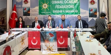 eskisehirde belediye baskani buyukersenin sozlerine tepkiler suruyor sTSSwyFJ.jpg