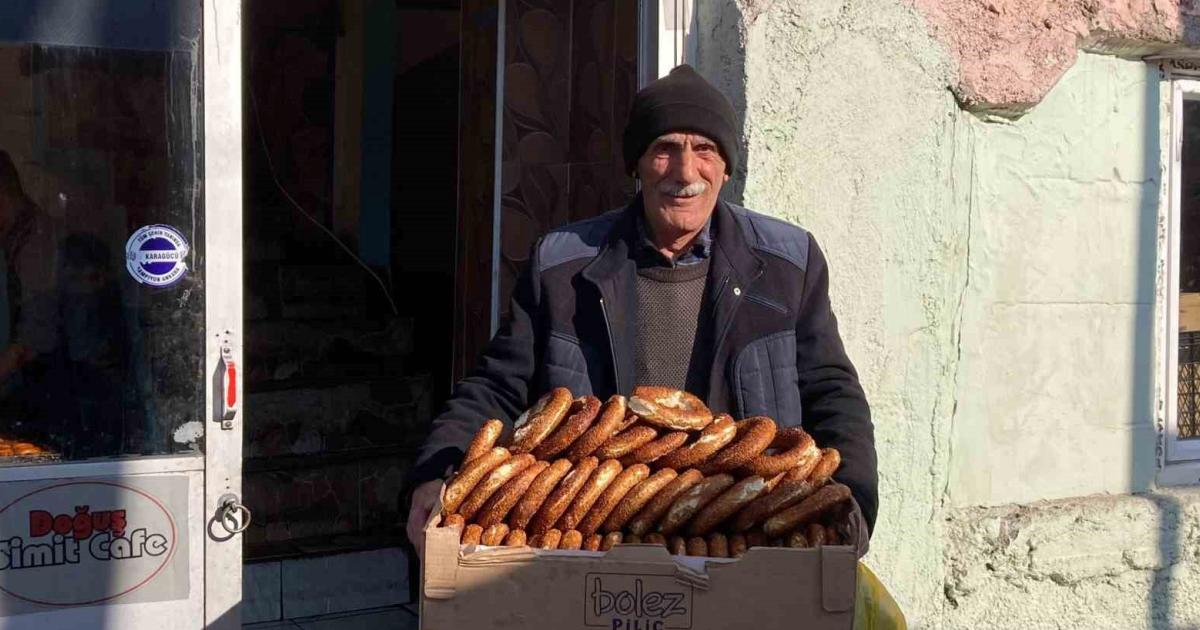 osmanli ekmek yapmak icin kullaniyordu simdilerde ankara simidi uretiliyor TySYNj1U.jpg