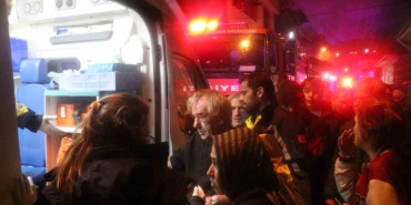 sakaryada evin catisi alevlere teslim oldu lehcIDaX.jpg