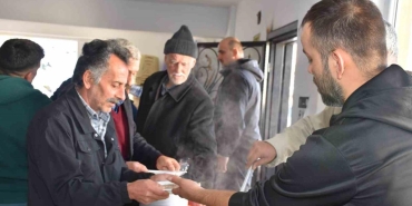 sakaryali vatandasin aci ve gozyasi dolu anilari yurek burktu TINnqAGP.jpg