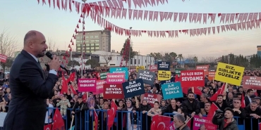 samsun tekkekoyde belediye baskani halkla bulustu LpwRXinn.jpg