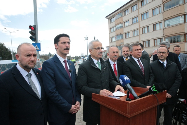 Bakan Uraloğlu, Bolu'da inceleme ve ziyaretlerde bulundu