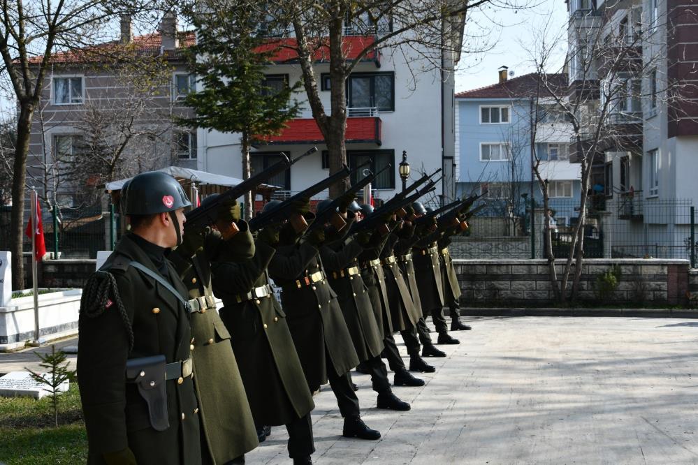 Bolu Tören Şehit Asker Saygı Atışı 1