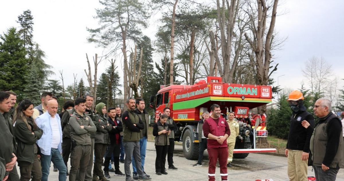 duzcede ormanlarda yangin cikarsa ne yapacagiz sorusunun cevabini aradilar qpwRMpNL.jpg