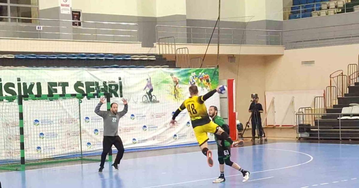 sakaryaya kotu haber istanbul ekibi galip geldi W1ZDtUFg.jpg