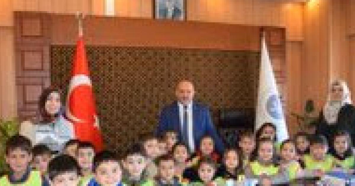 turkiyenin aydinlik gelecegi kuran kursu ogrencilerinden anlamli davranis f5tsspTp.jpg